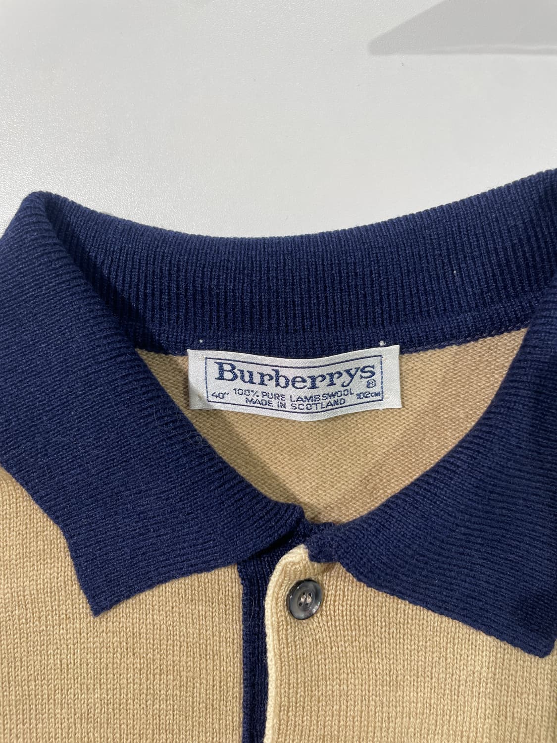 버버리 베이지 골프 로고 페이크 포켓 암 패치 카라 니트 상품이미지7