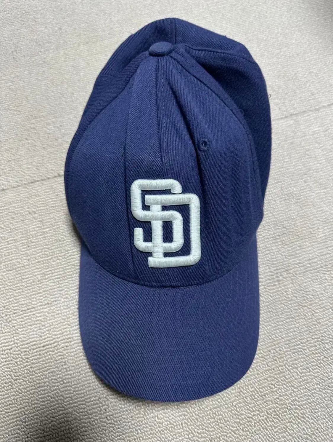 mlb 네이비 볼캡 상품이미지1