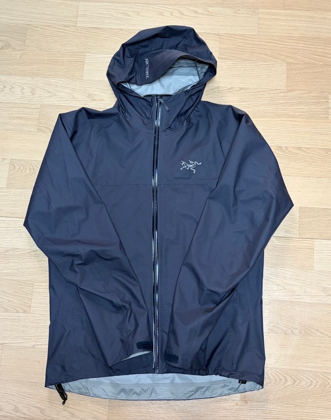 아크테릭스 베타 남성 M 상품이미지1