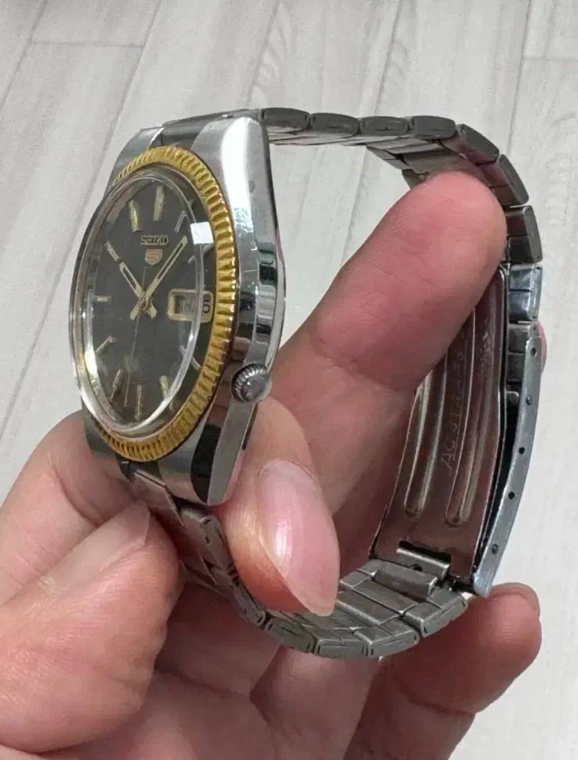 세이코5 70s80s 빈티지 플루티드 베젤 데이저스트 상품이미지3