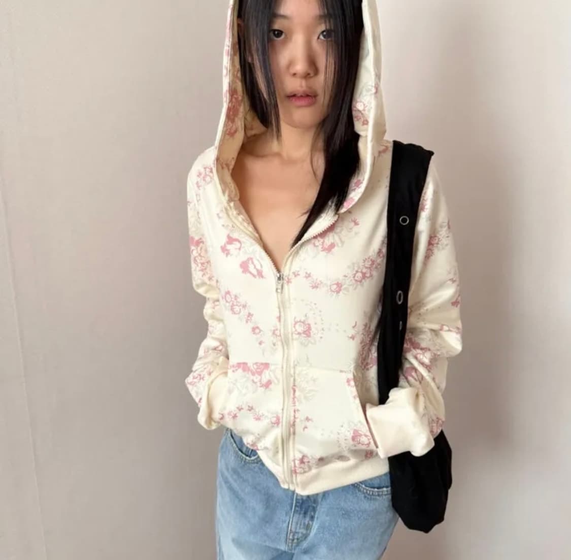 팁씨 celain rose zip hoodie 상품이미지1