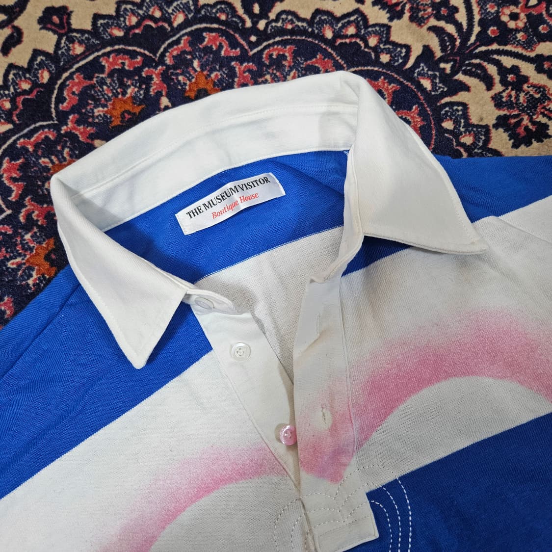 더뮤지엄비지터 하트 스트라이프 박시 카라티셔츠 Free 상품이미지6