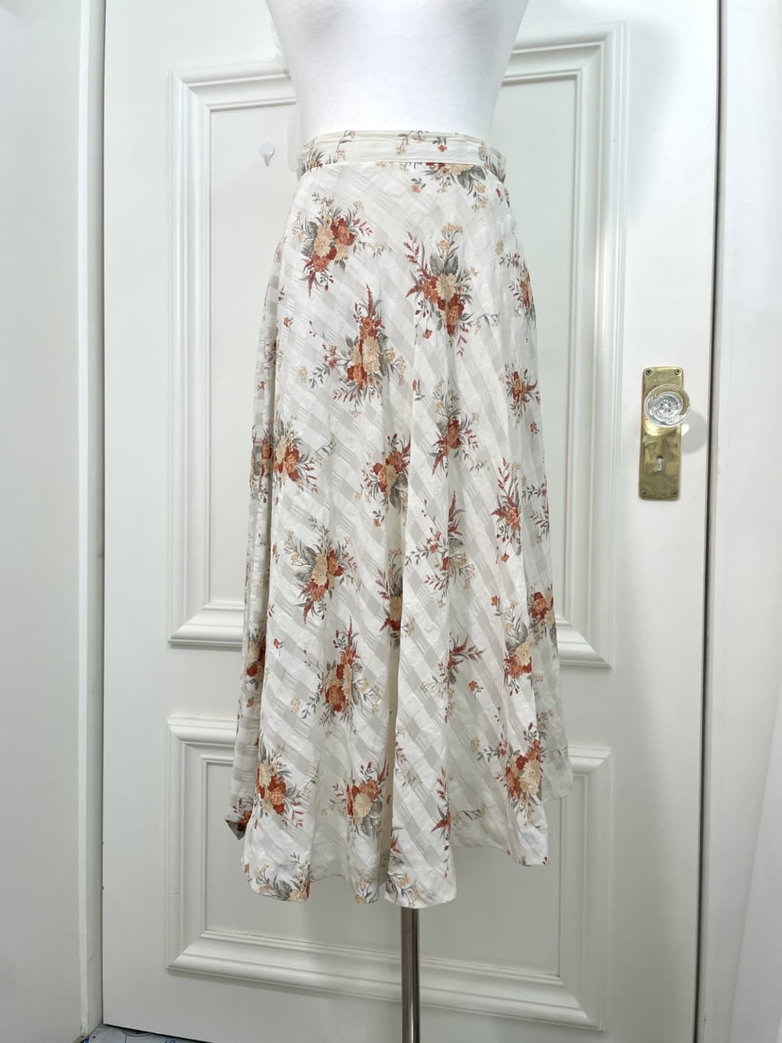beige ivory flower point skirt 상품이미지5