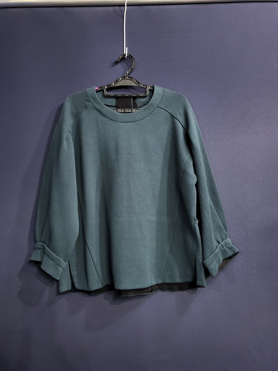 보브 라운드 티셔츠 상품이미지1