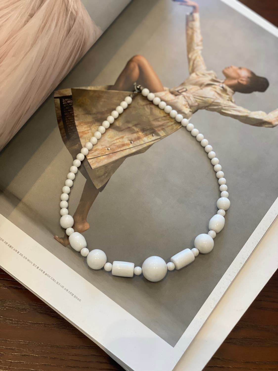 빈티지 화이트 비즈 목걸이 상품이미지1