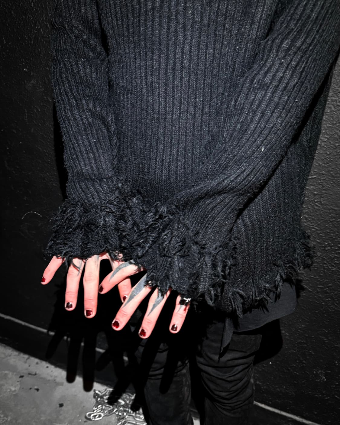 Black Distressed Knit 상품이미지1