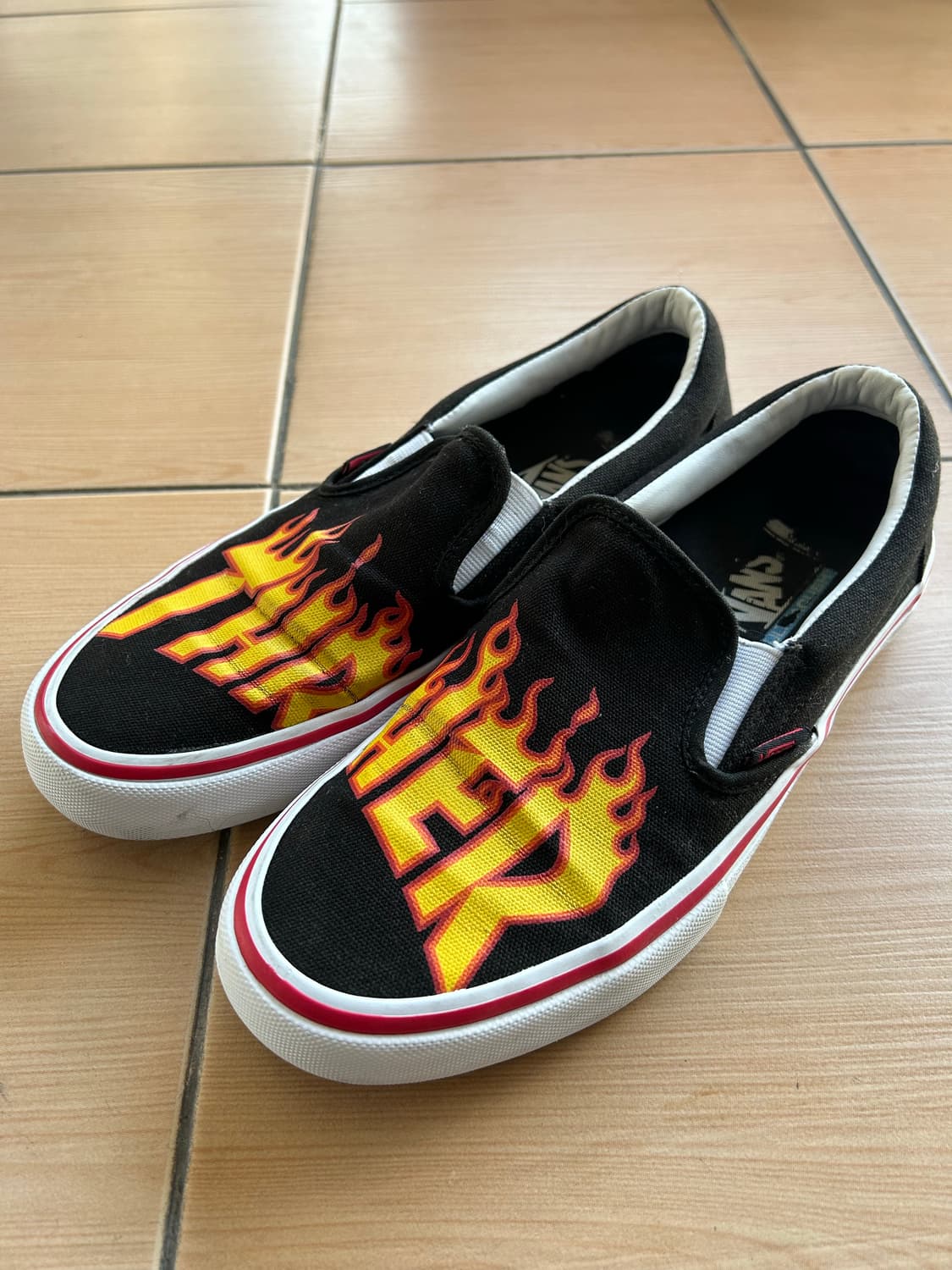 반스X트레셔 플레임 슬립온 상품이미지2