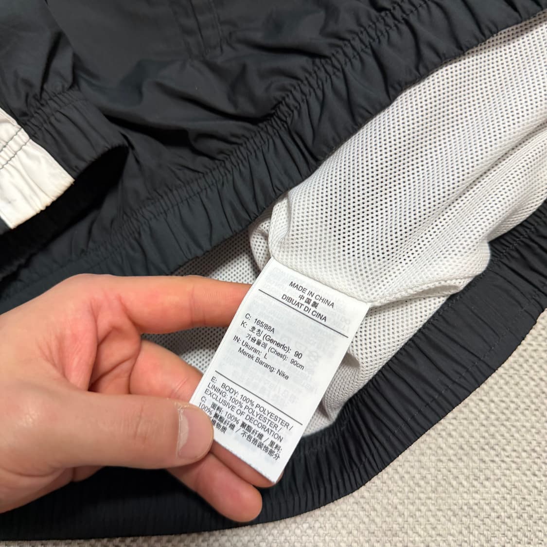 나이키 배색 빅스우시 바람막이 자켓 상품이미지3