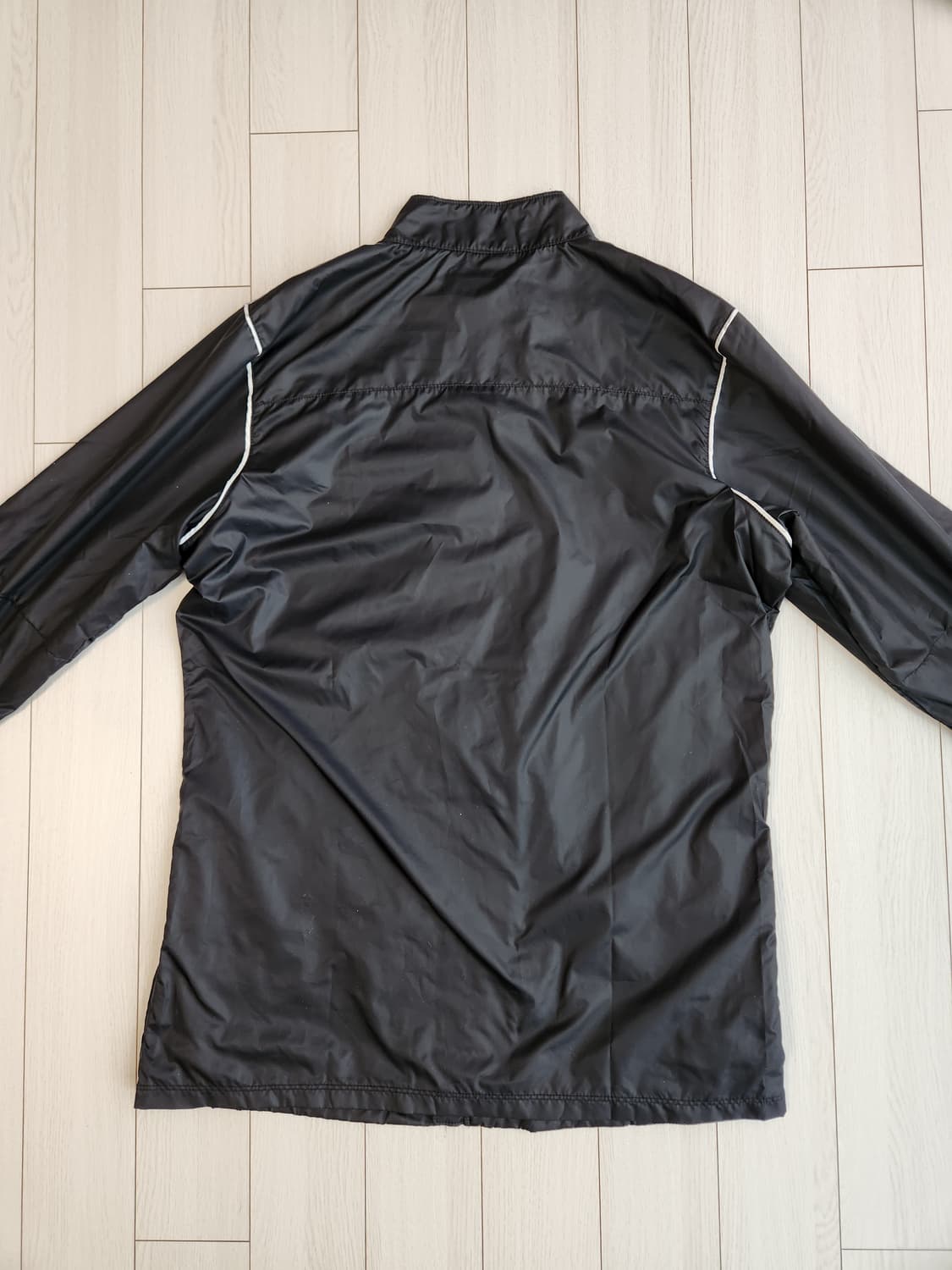 새상품급)나이키 파크 레인 윈드브레이커 우븐 바람막이 자켓 사이즈100( 상품이미지4