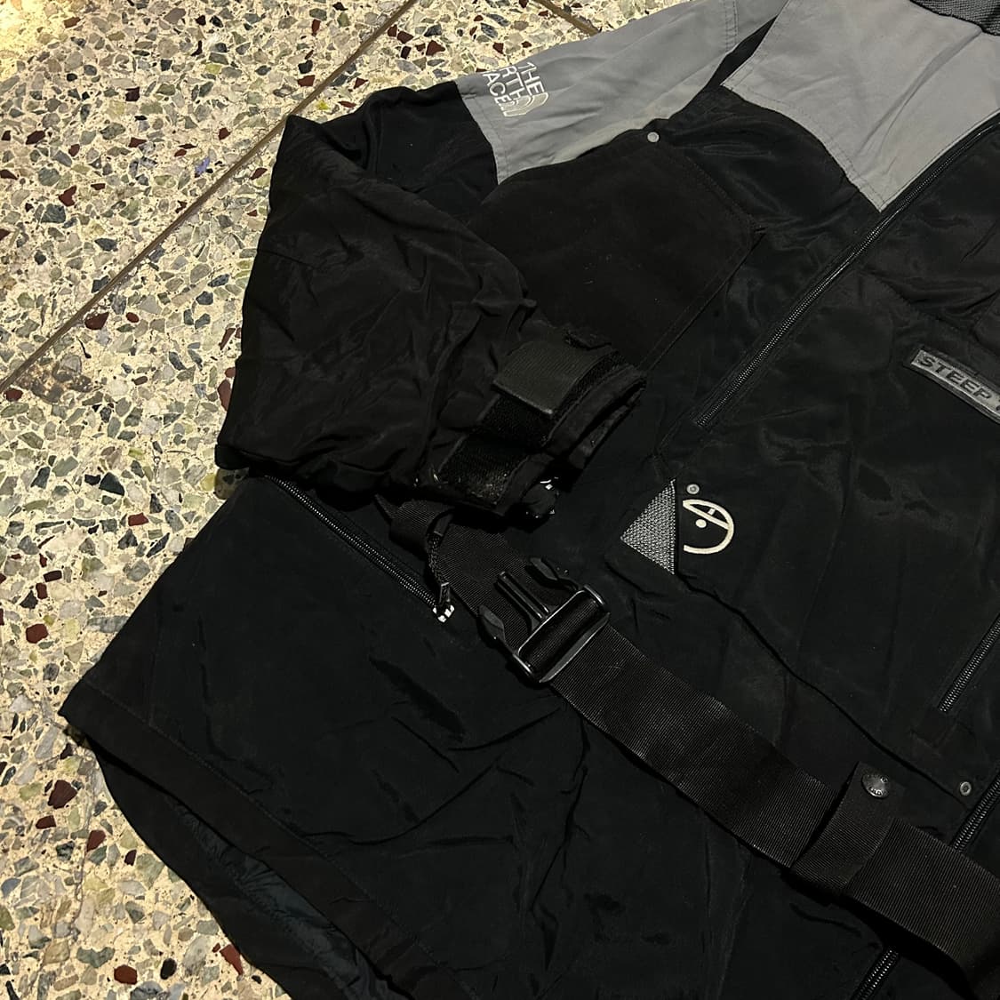 노스페이스(North Face) 스텝 테크 바람막이 자켓 상품이미지3