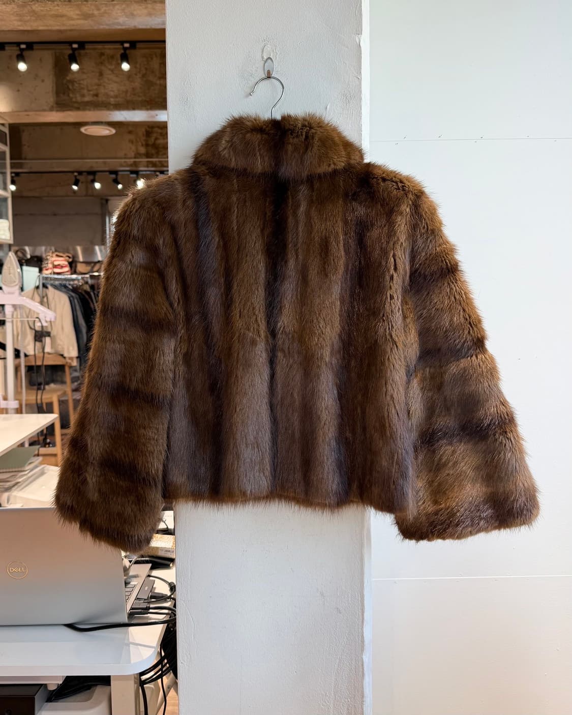 주크 브라운 머스크랫 크롭 퍼자켓 상품이미지7