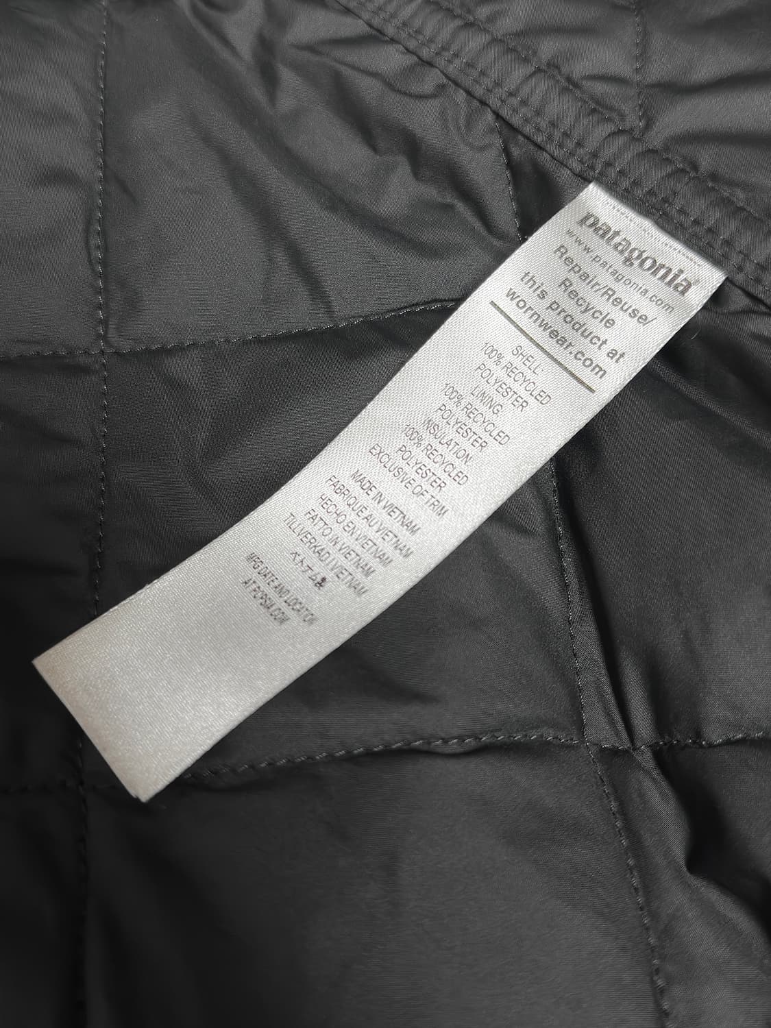 파타고니아 다이아몬드 퀼티드 봄버 후디 블랙 M 상품이미지3