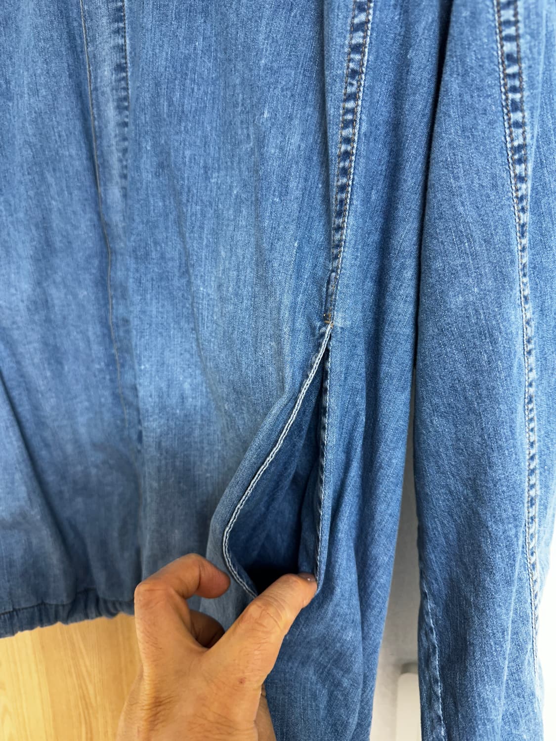 (48) 25SS 준지 라이트 데님 코치 셔츠 - 블루 상품이미지3