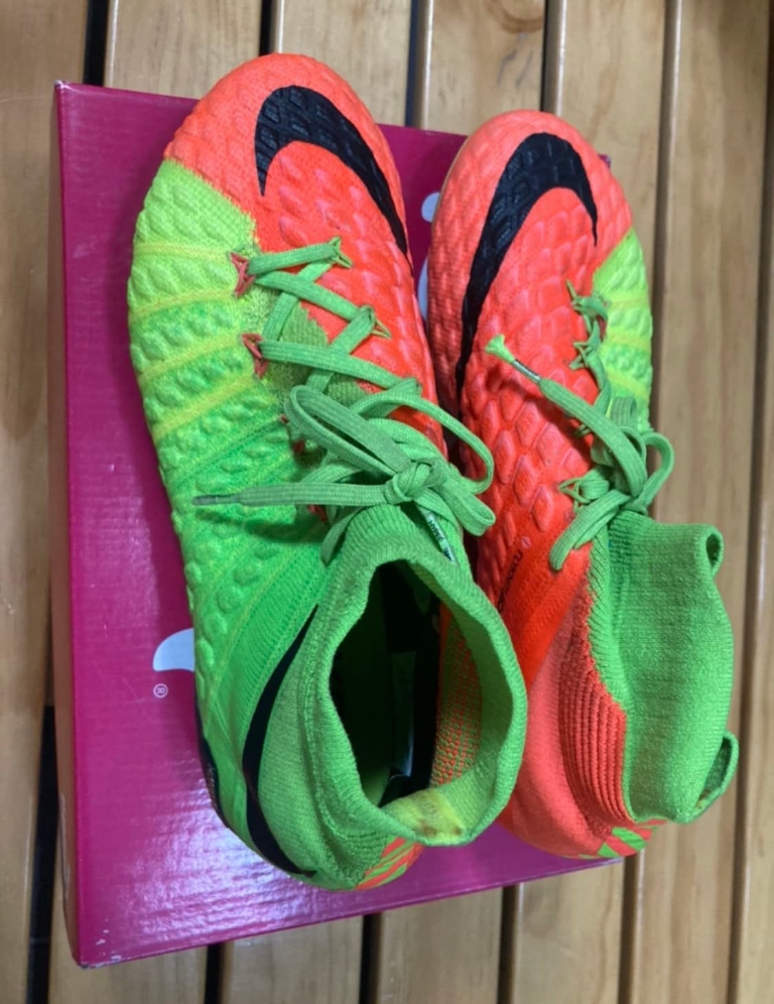 나이키 하이퍼베놈 팬텀3 FG 235 엘리트 축구화 상품이미지4