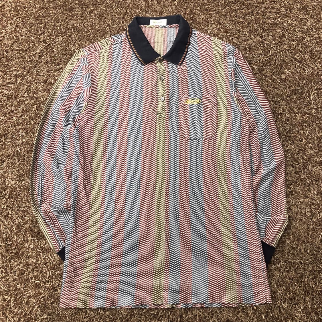 미쏘니 90s 멀티컬러 패턴 카라 롱슬리브 티셔츠 상품이미지1