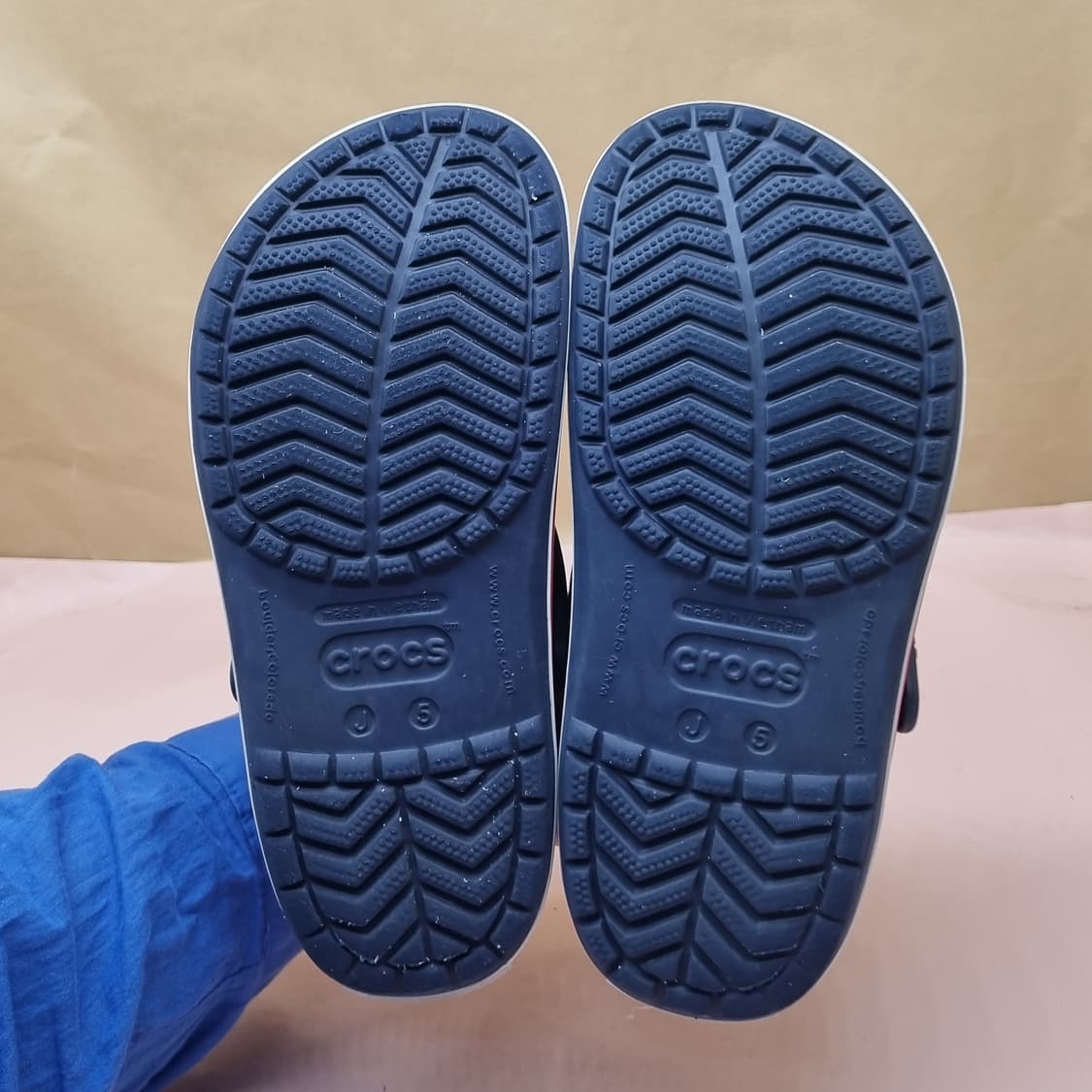 크록스 크록밴드 클로그J5 240 상품이미지3