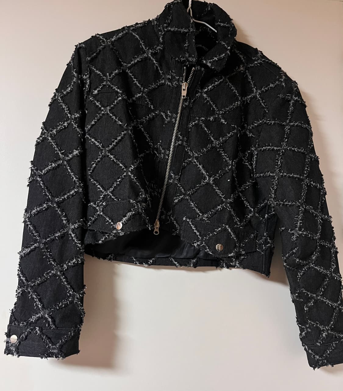 The Greatest 블랙 데님 데미지 자켓 상품이미지1