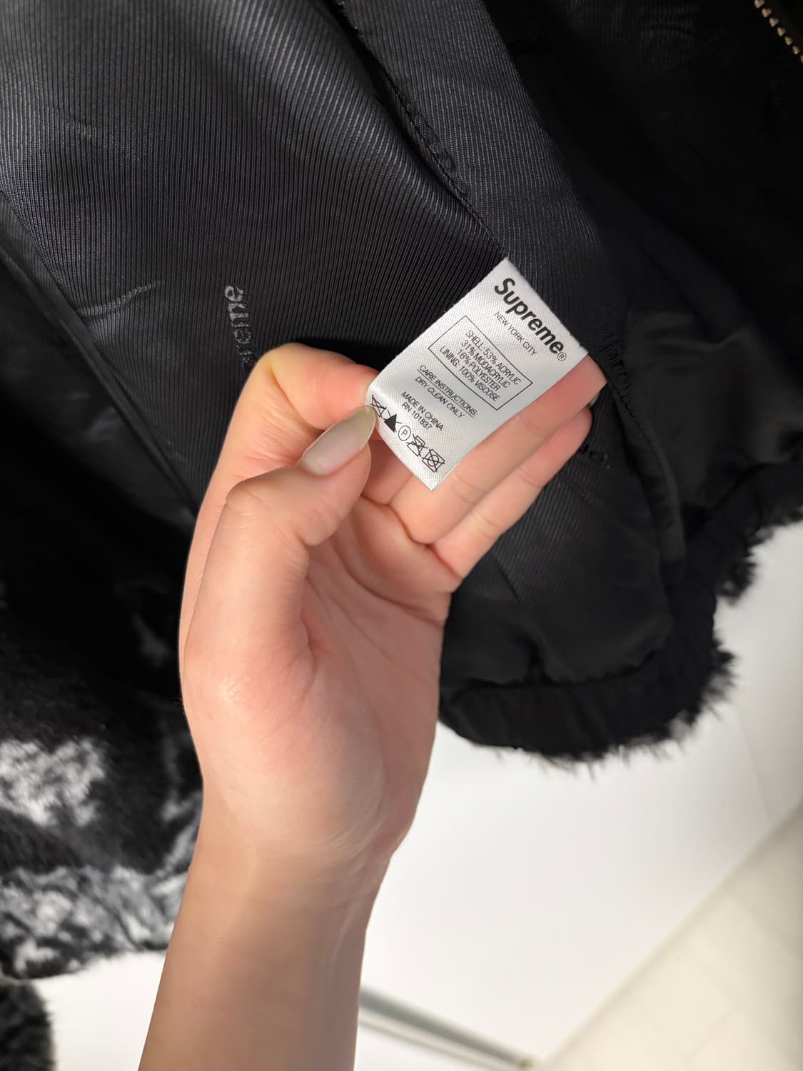 슈프림 반다나 퍼자켓 s 상품이미지7