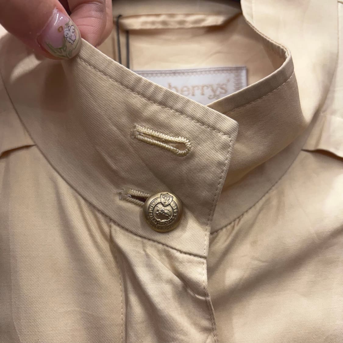 버버리 하이넥 블루종 자켓 숄더 요크 디테일 루즈핏 베이지 상품이미지8