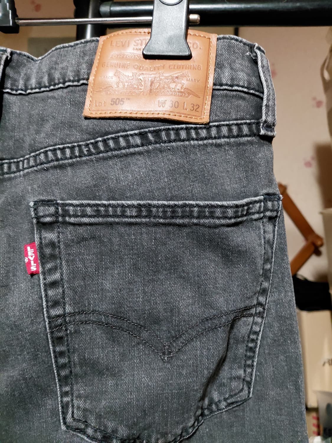 [리바이스505]프리미엄 레귤러핏 흑청 쿨진 30사이즈  상품이미지3