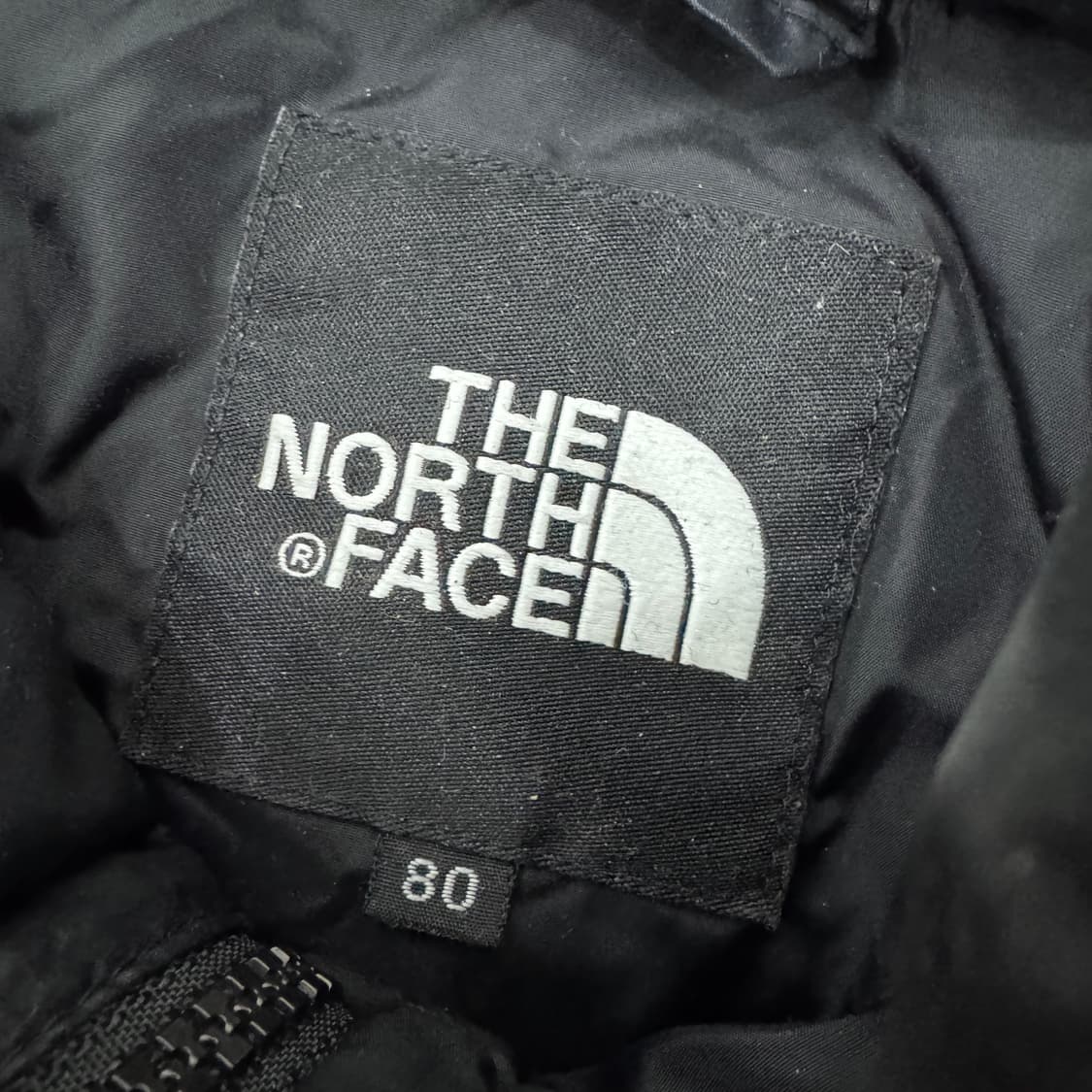 여성용 S 노스페이스 600 블랙 퀼티드 경량 패딩 자켓  상품이미지5