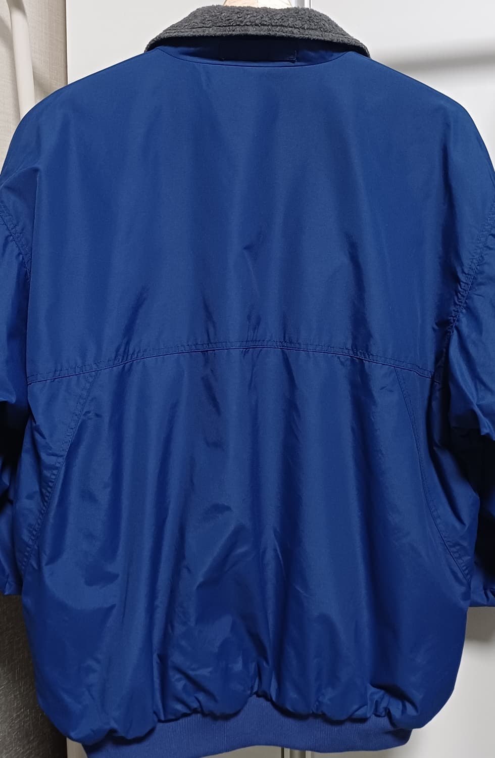 🇺🇸 [M] 파타고니아 쉘드 신칠라 봄버 자켓 - 블루 / 네온 상품이미지3