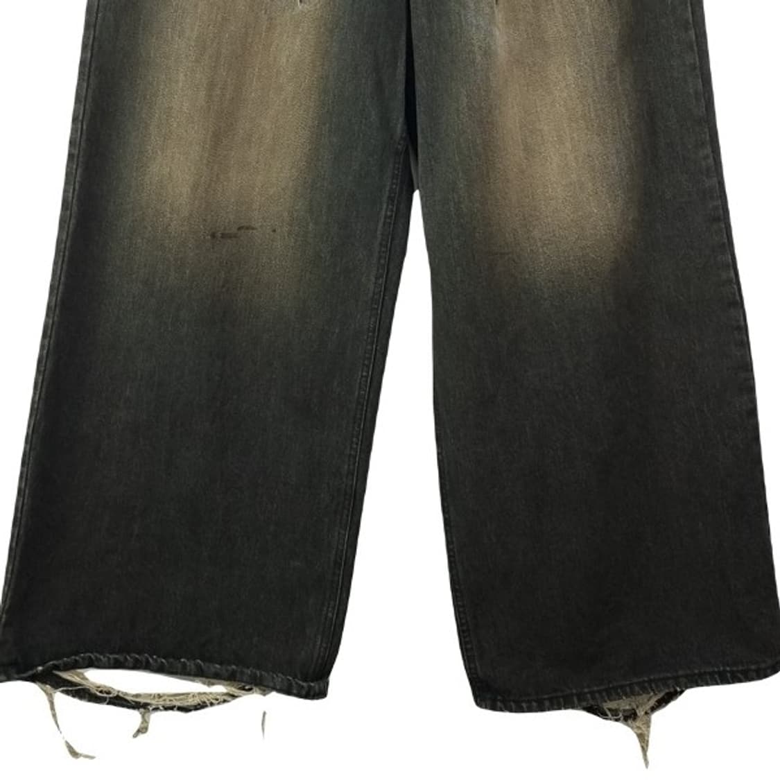 [선데이오프클럽] 23 F/W 오일 워시드 와이드 레그 데님 M20234 상품이미지5