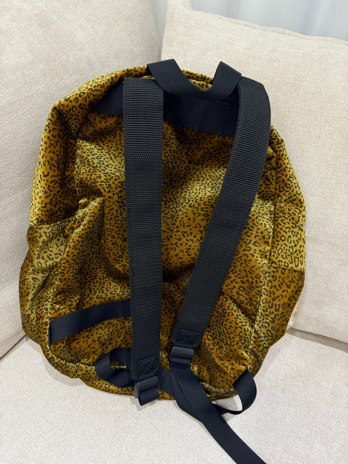 슈프림 레오파드 호피 백팩 가방 상품이미지4