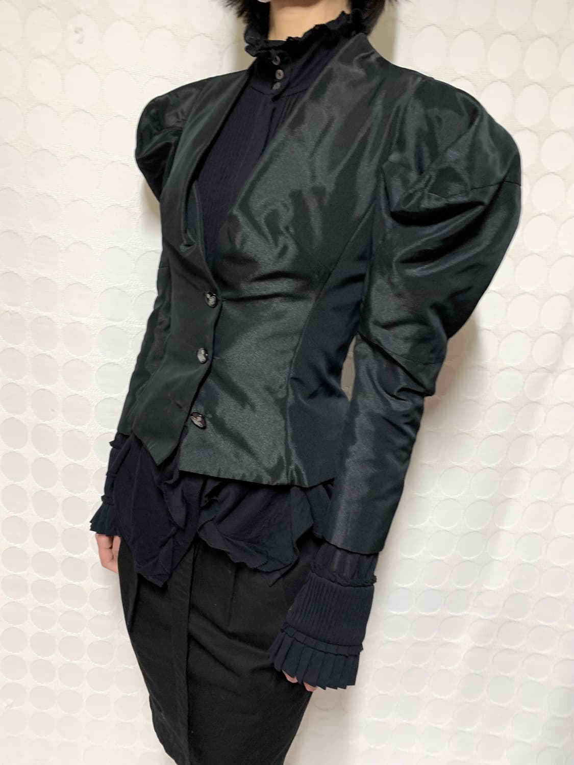 vivienne westwood 언밸런스 7부 소매 자켓 상품이미지2