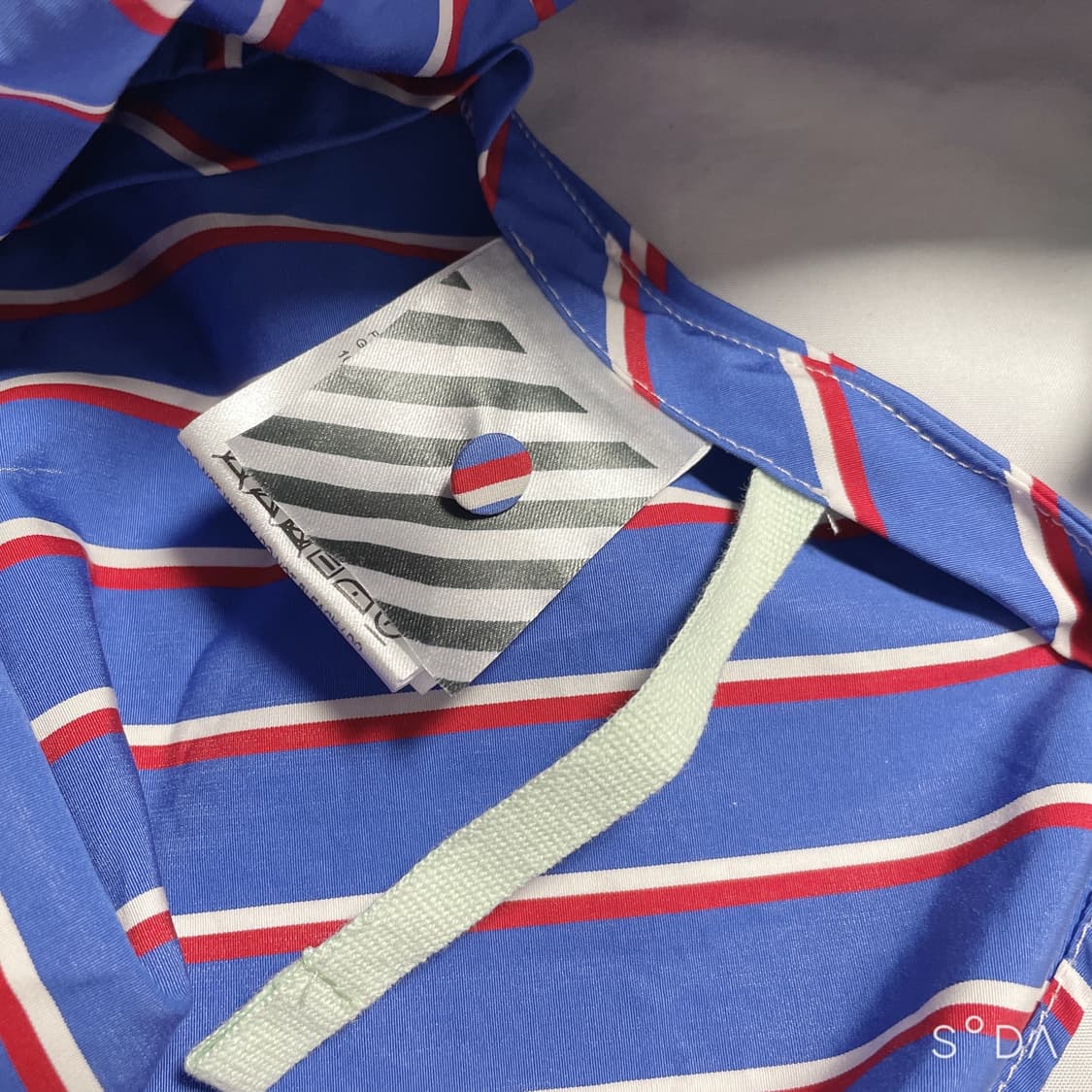 오프화이트 스트라이프 트임 원피스 42 상품이미지8