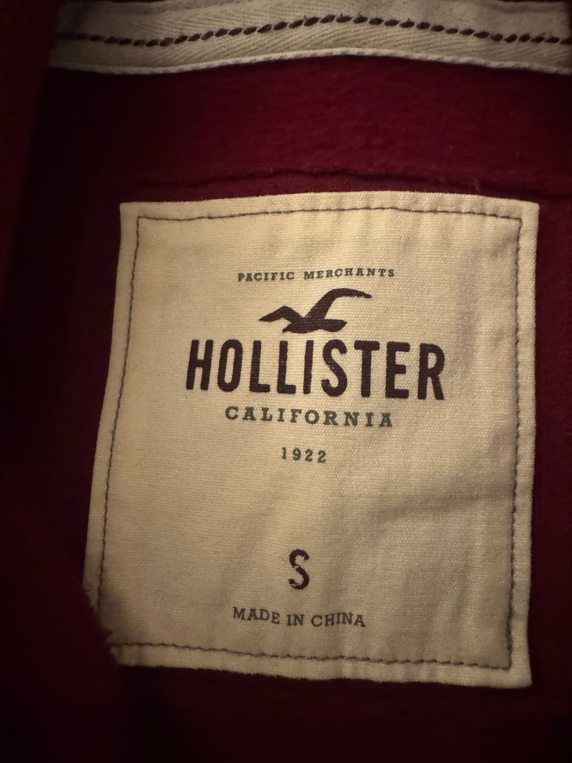 홀리스터 화이트 + 버건디 후드집업 상품이미지3