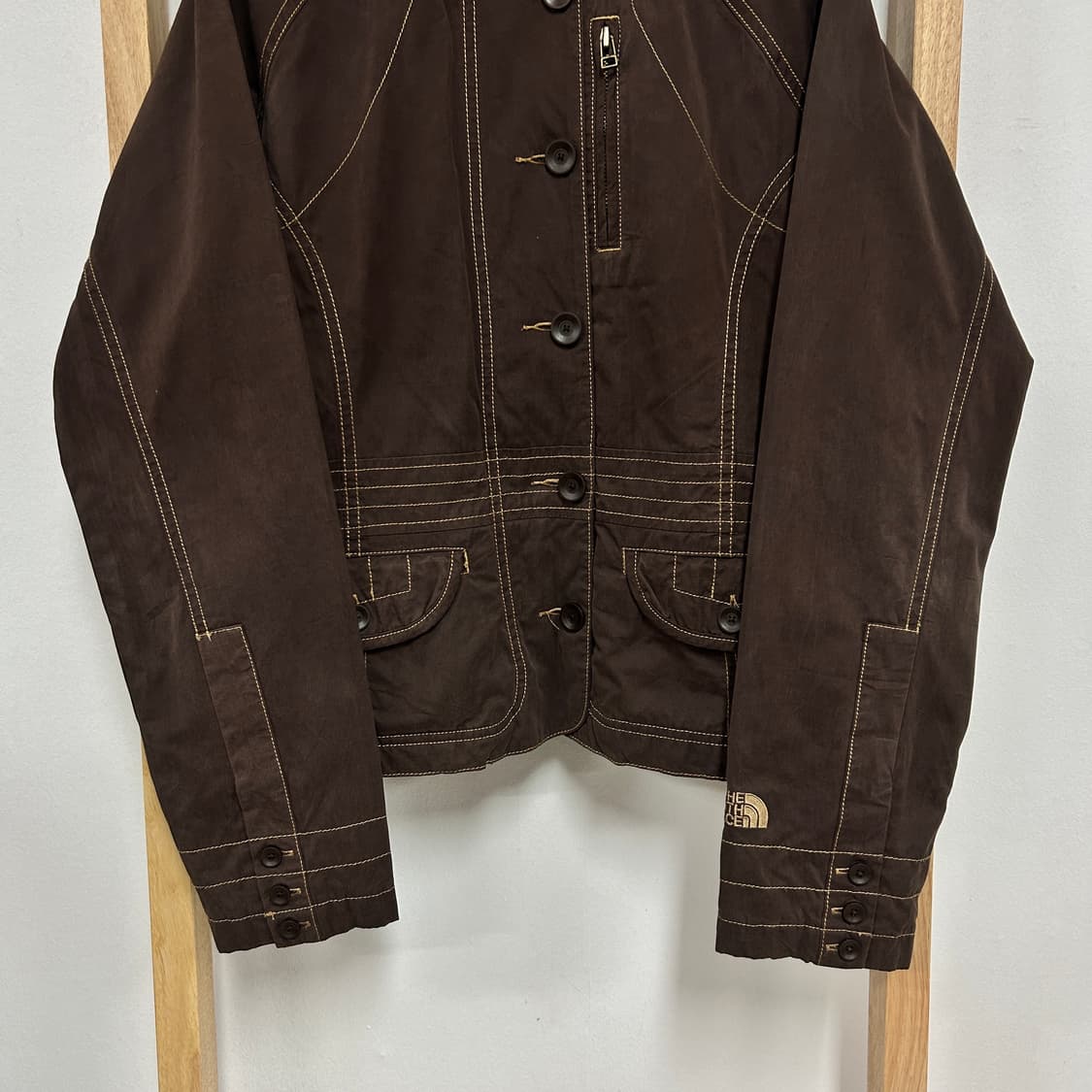 노스페이스 일판 절개 포인트 브라운 자켓 상품이미지5