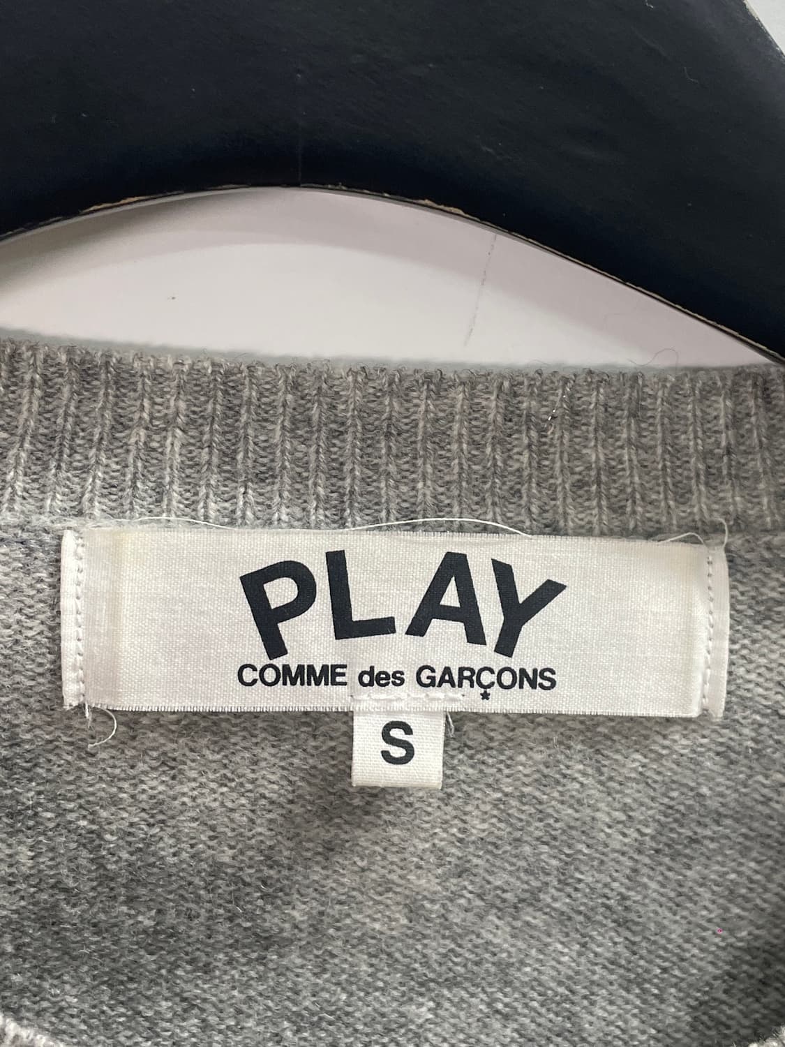 꼼데가르송 우먼스 와펜 라운드 가디건 (on.681)    상품이미지5