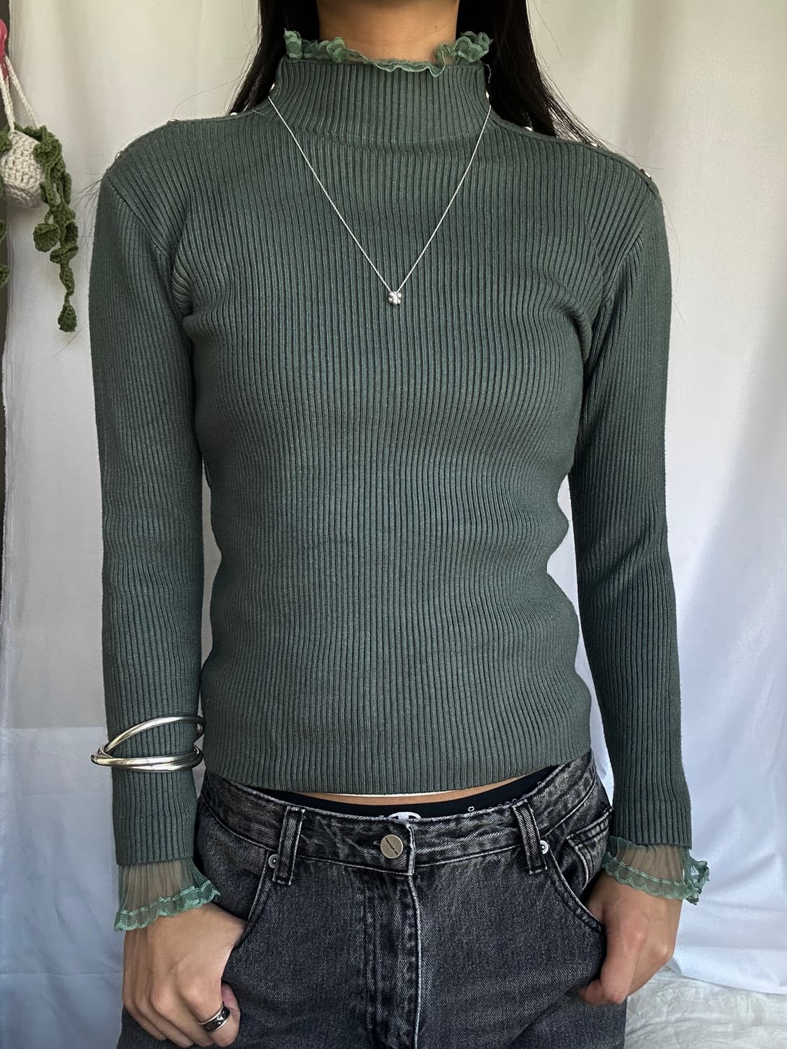 빈티지 레이스 레이어드 목폴라 니트 상품이미지1