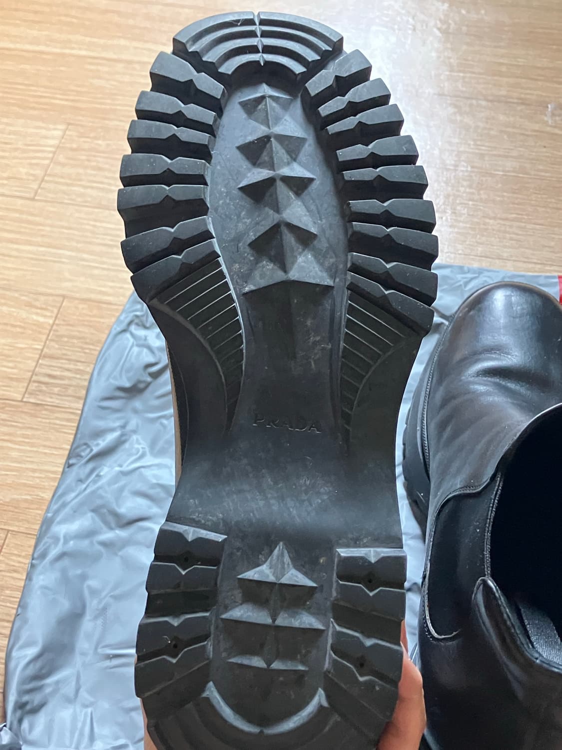 00s 프라다 스포츠 코만도솔 첼시부츠 상품이미지7