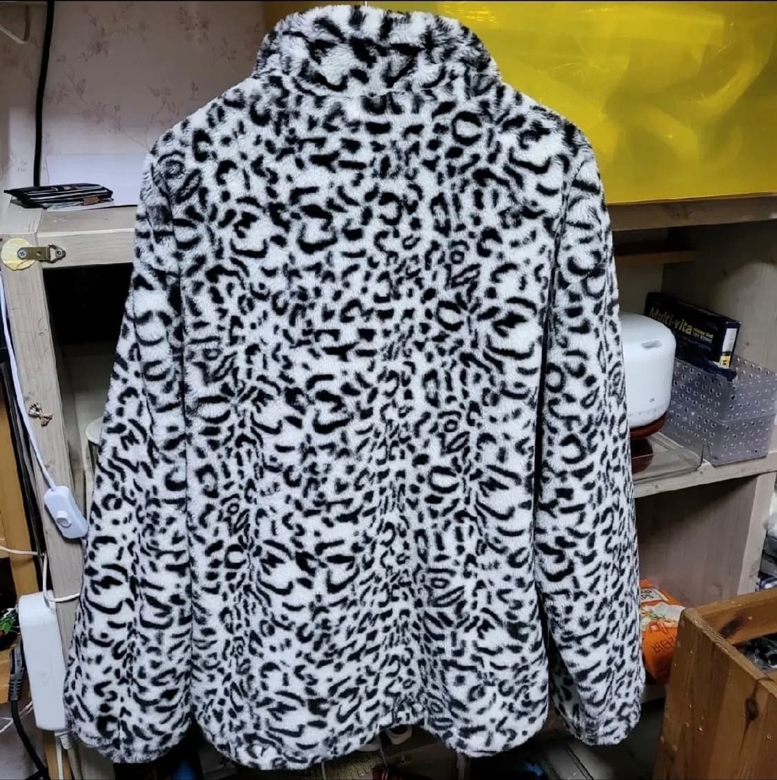 레오파드 꾸안꾸 퍼 후리스 집업 패딩 자켓 상품이미지3