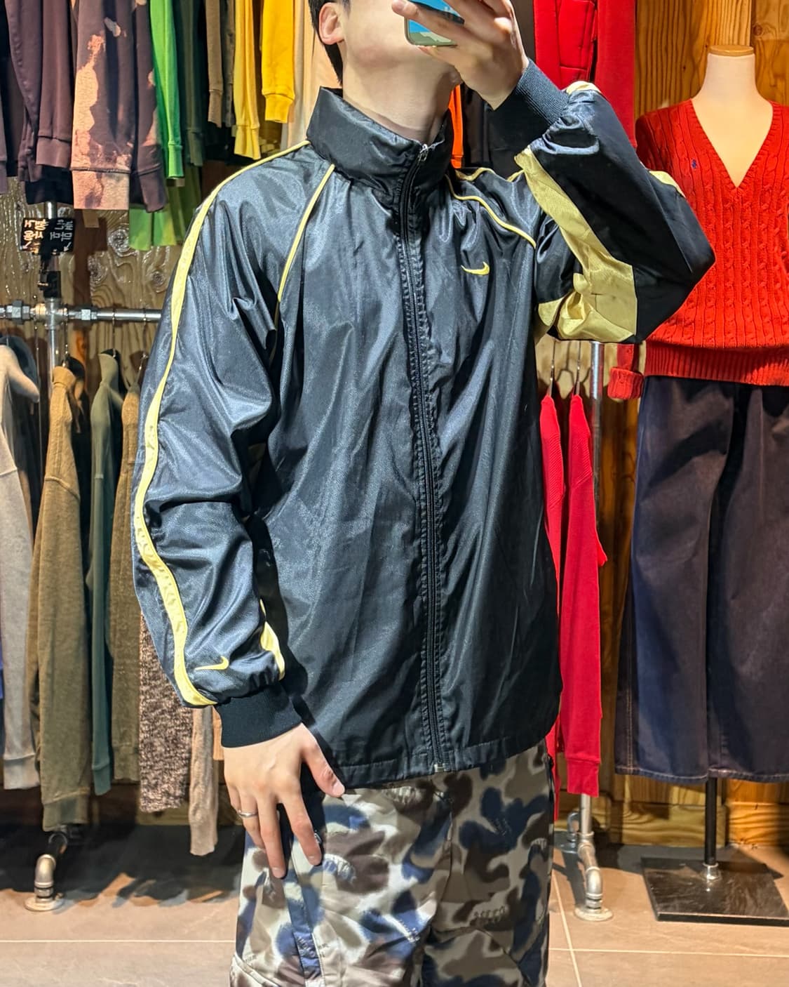 L 나이키 스우시 골드라인 글로시 나일론 자켓 상품이미지1