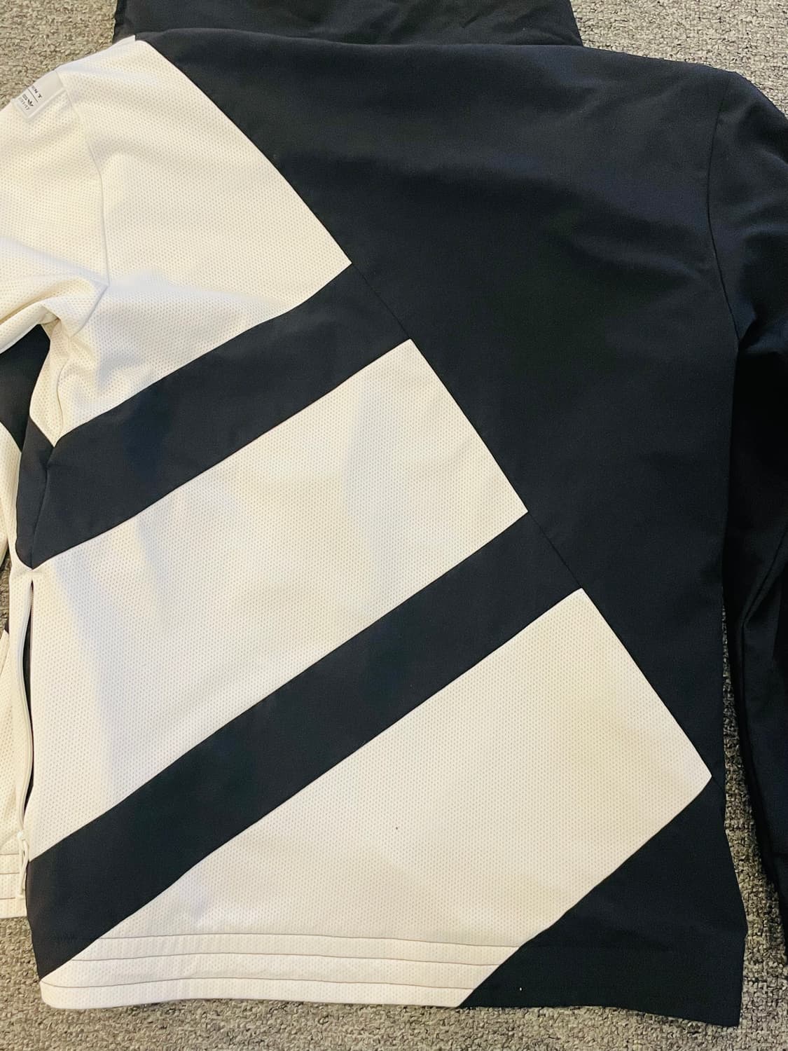 아디다스 EQT BOLD TT 져지 트랙탑 자켓(모델명: BK7209) 상품이미지9