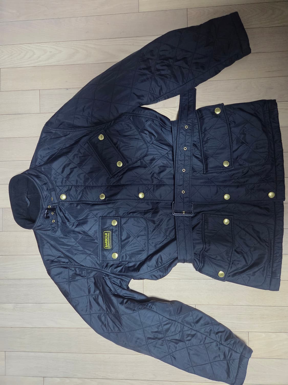 바버인터네셔널 폴라 퀼팅자켓 블랙 m 상품이미지2