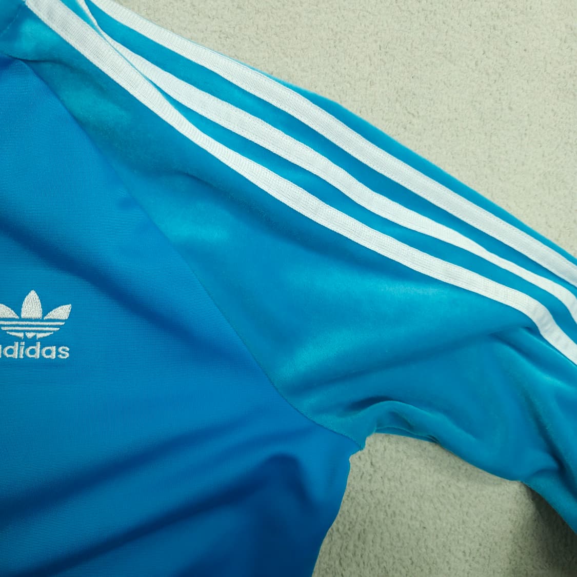 아디다스 파이어버드 벨벳탑 상품이미지4