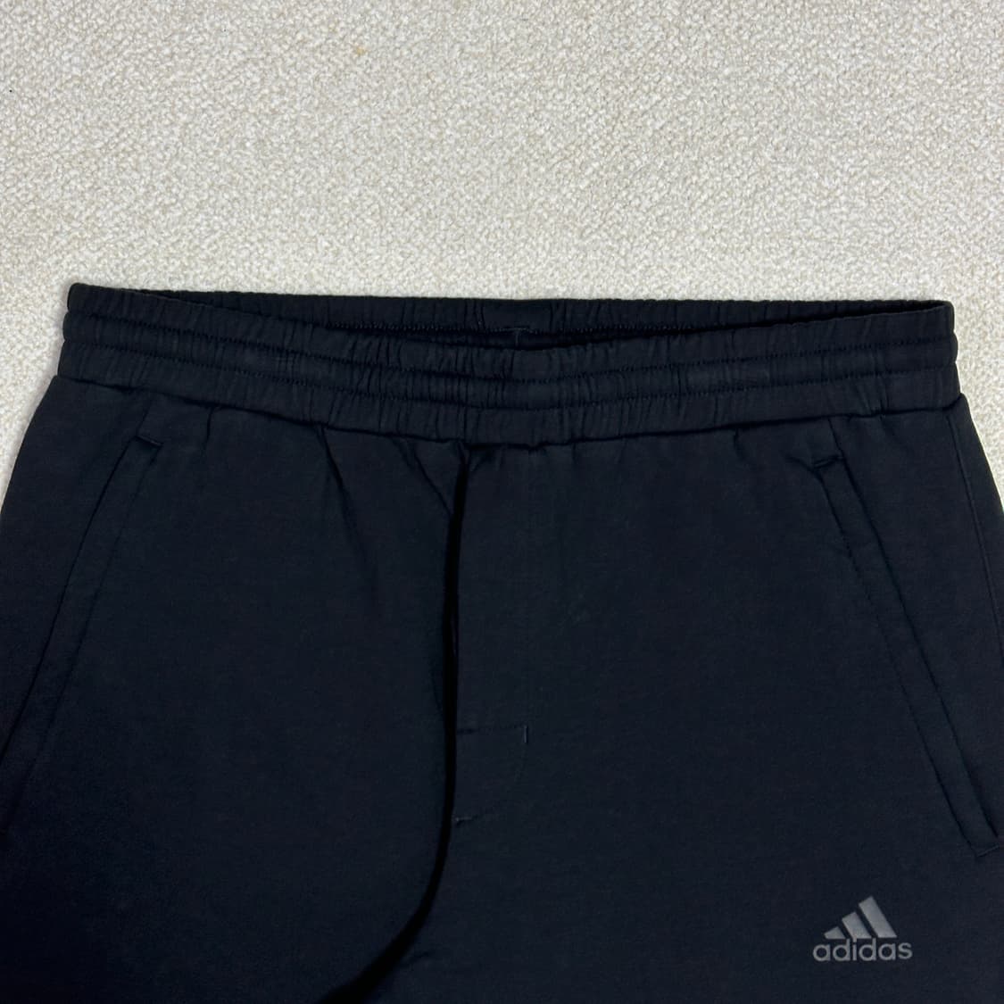 아디다스 퓨쳐아이콘 삼선 팬츠 상품이미지3