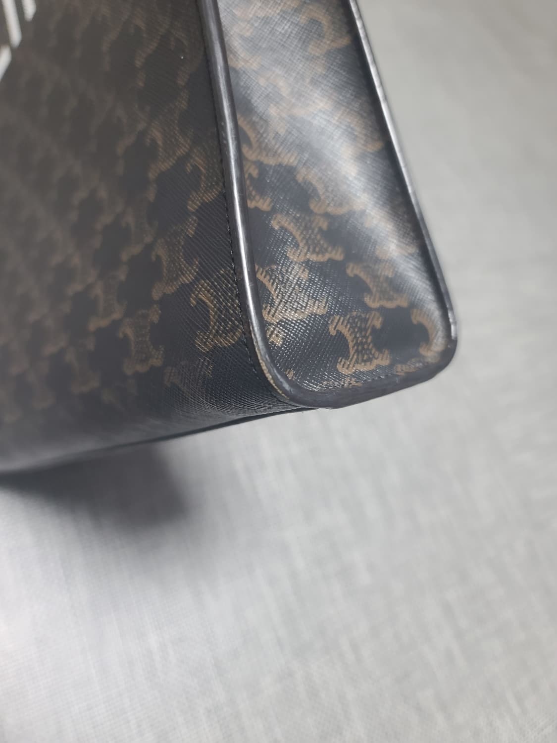 셀린느 트리오페 카바스 토트백 스몰 상품이미지3