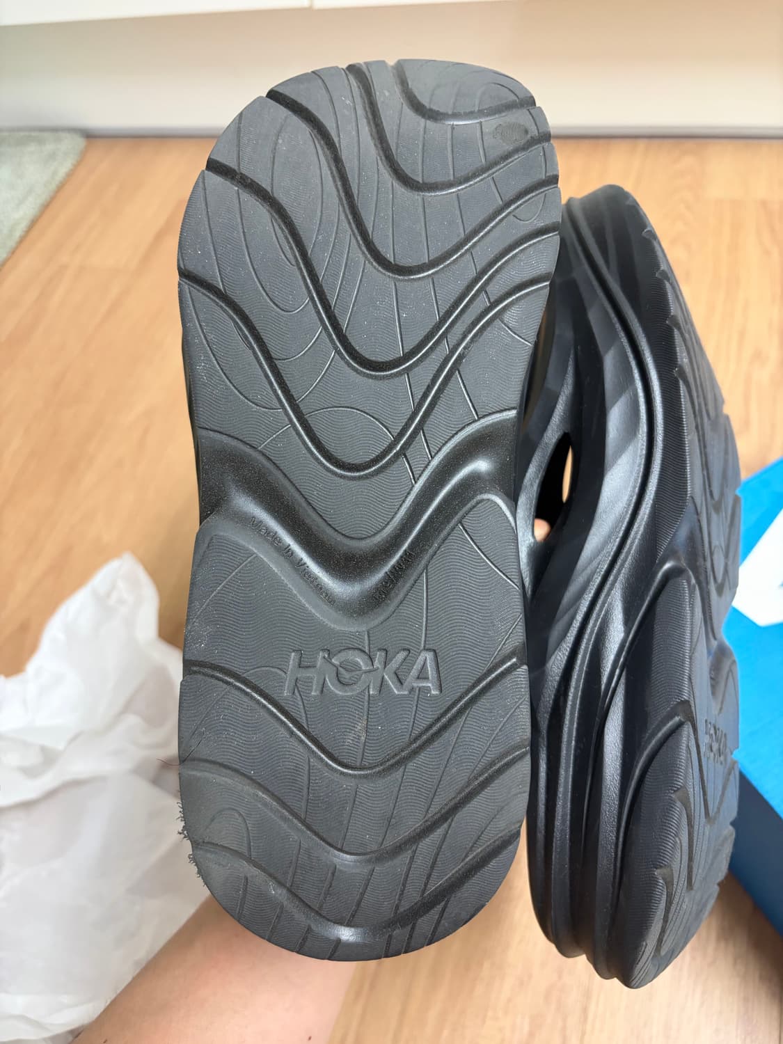 호카 오라 리커버리 뮬 270 상품이미지2