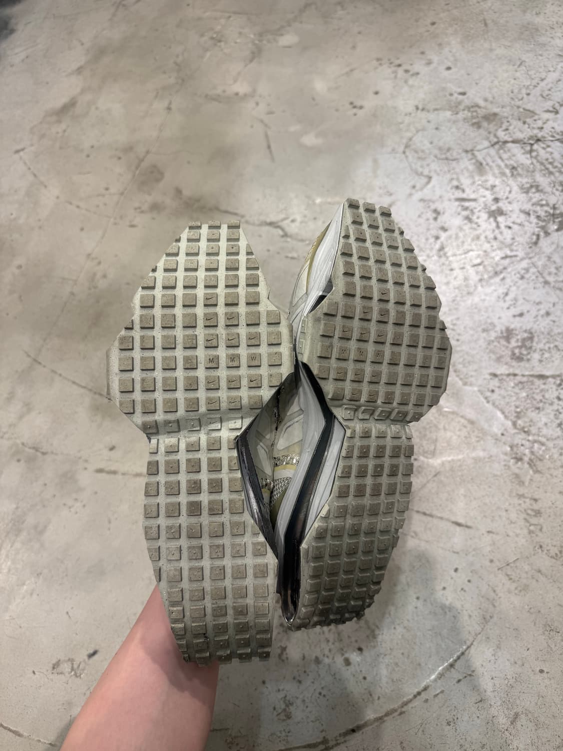 [275]나이키x매튜 윌리엄스 mmw 상품이미지5