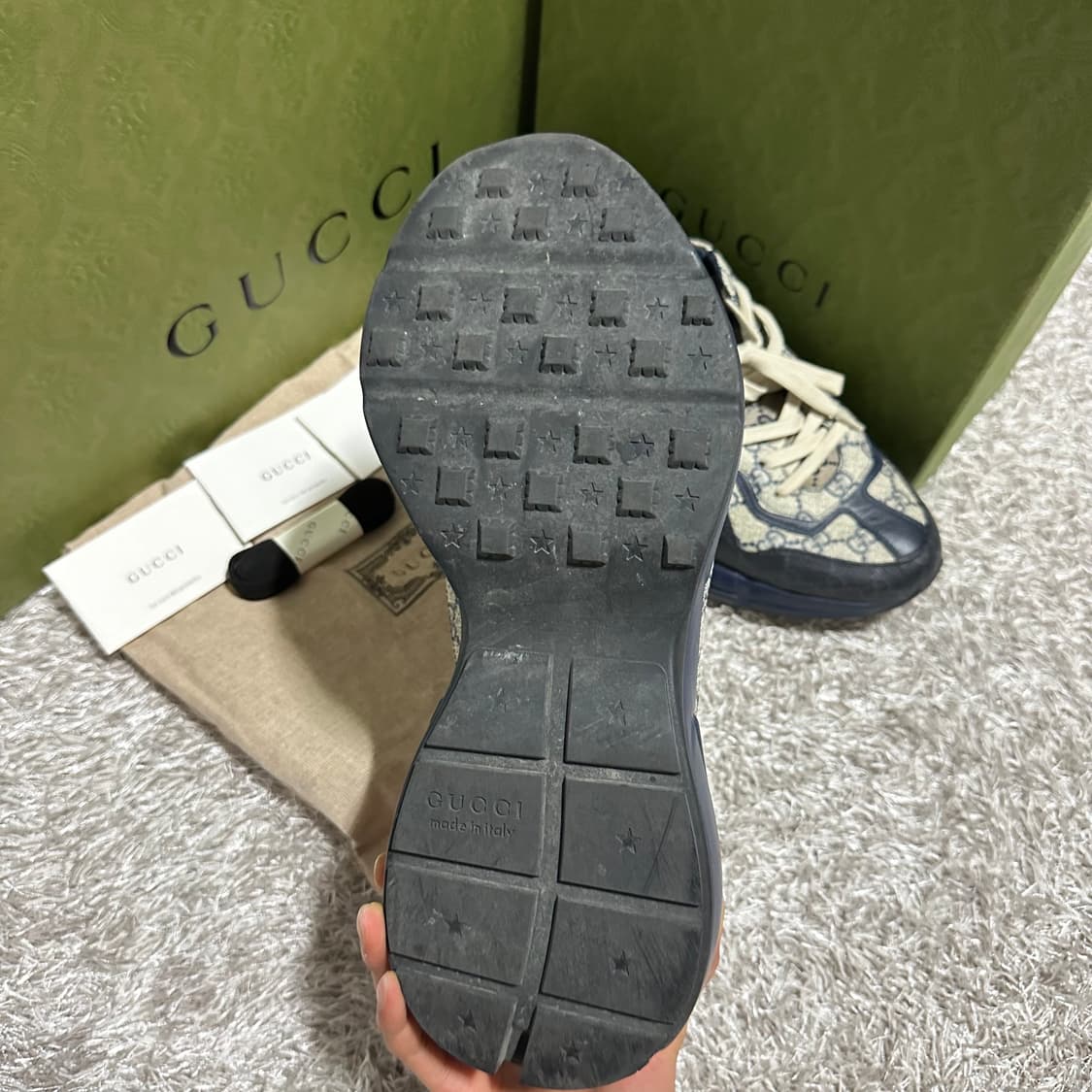 [정품] 구찌 GG 캔버스 라이톤 네이비 스니커즈 285 풀구성품 상품이미지5