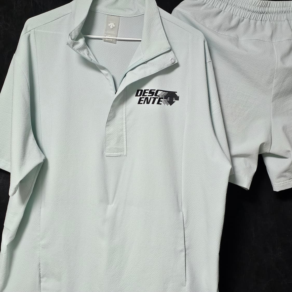 100/남성 데상트 반팔 아노락 반바지 셋업 (상100, 하90)" 상품이미지6