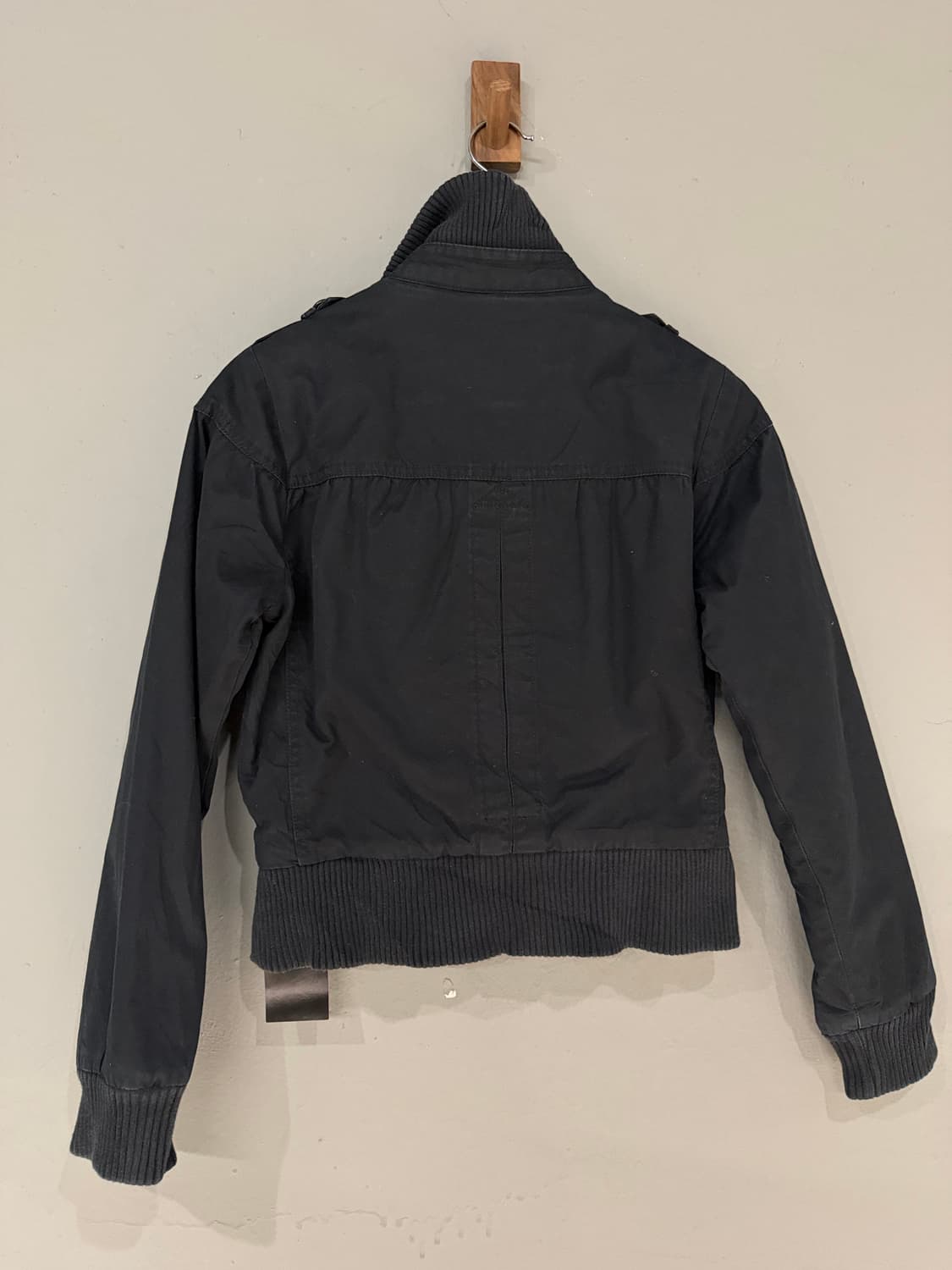 high-neck button-up crop jacket 상품이미지10