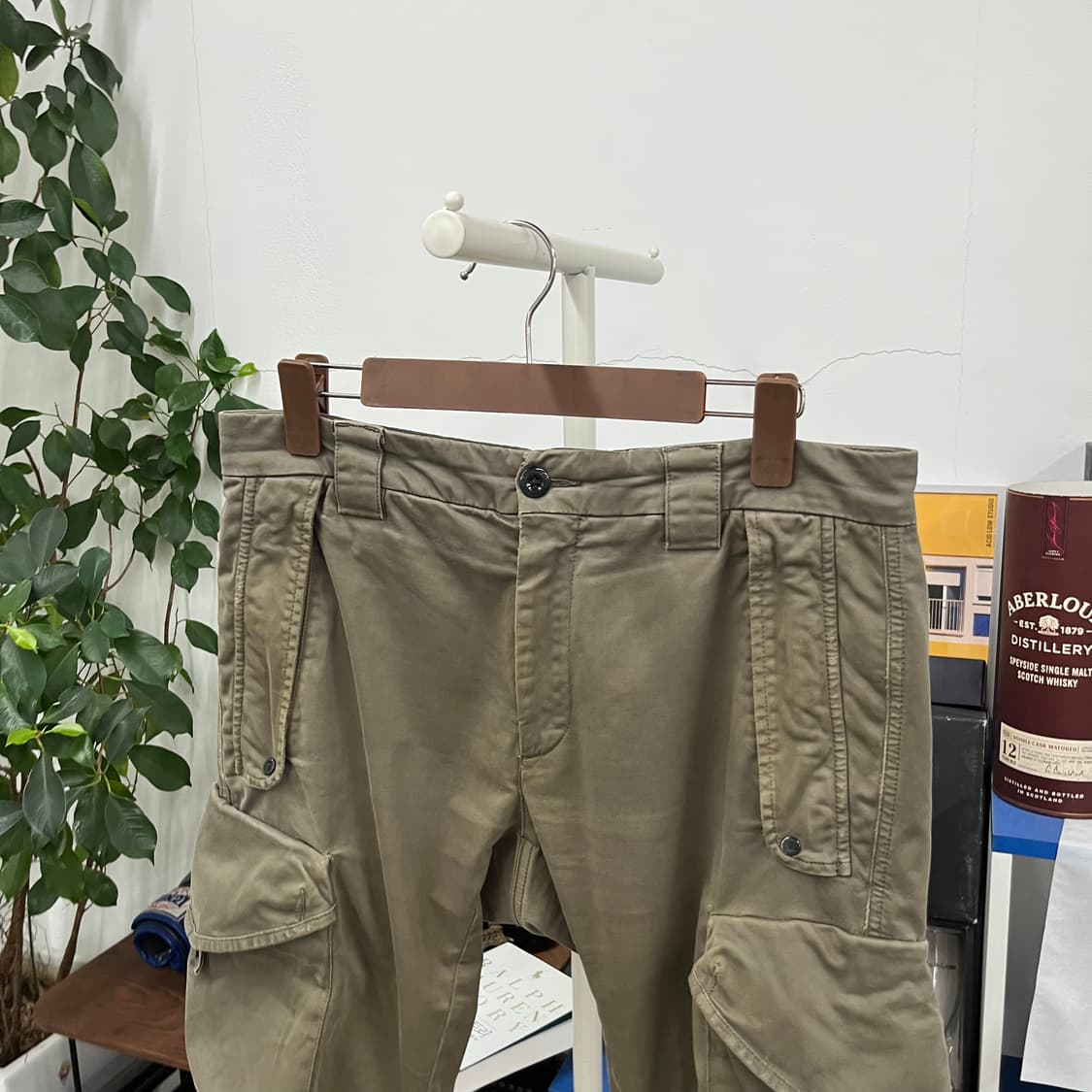 Cp컴퍼니 렌즈와펜 탄창포켓 카고팬츠 46  상품이미지2