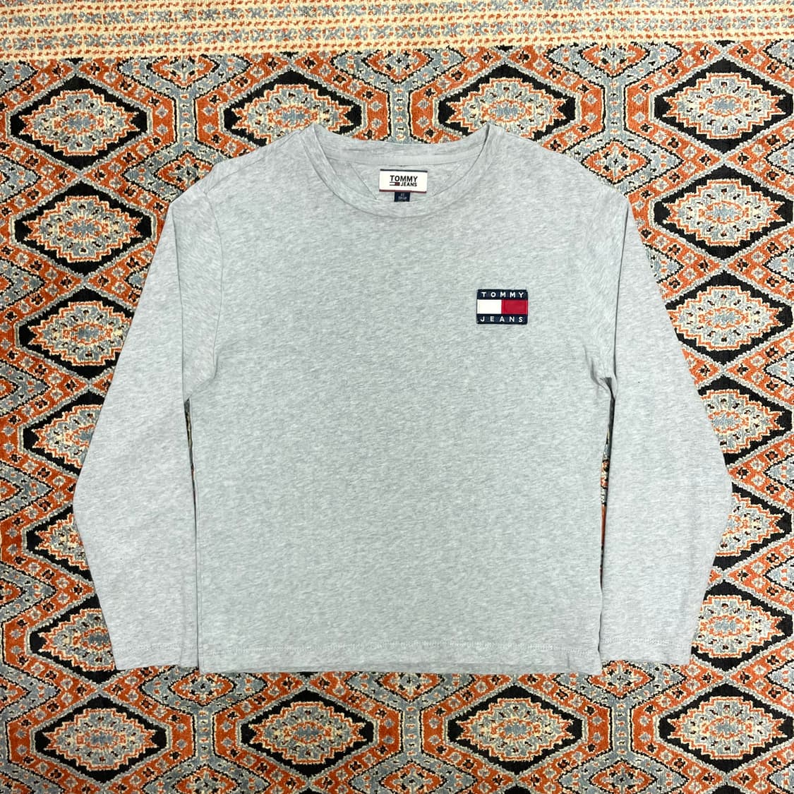 타미진스 시그니처로고 그레이 긴팔티셔츠 여성XS 상품이미지1