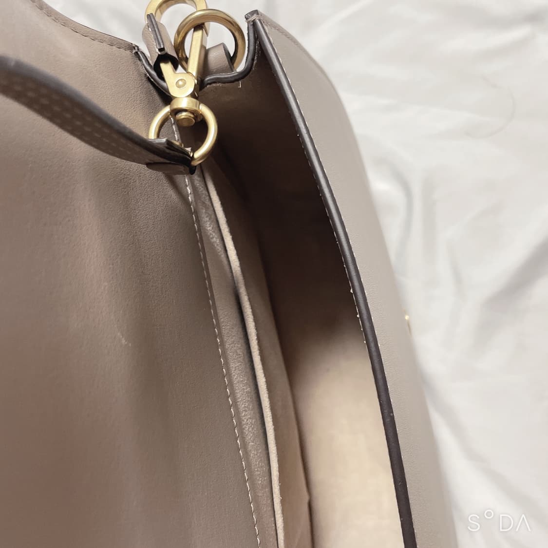 끌로에 나일백 연브라운 상품이미지8